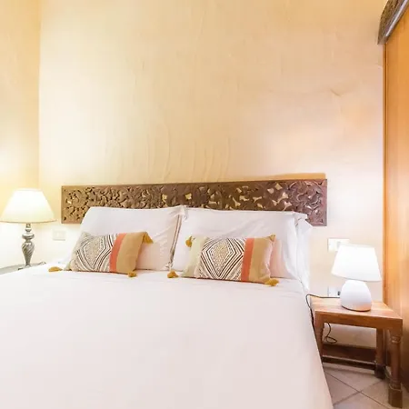 Luna Bay Retreat Con Vista Sulla Baia Di Porto Luna A 2 Km Da Holiday home