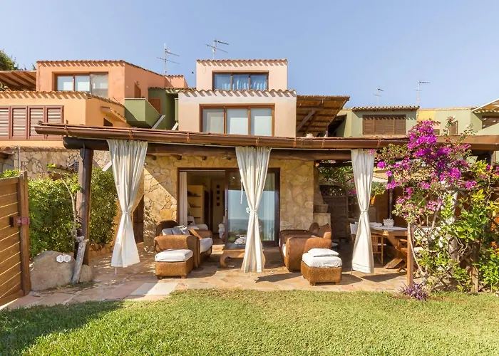 Prázdninový dům Luna Bay Retreat Con Vista Sulla Baia Di Porto Luna A 2 Km Da Villasimius