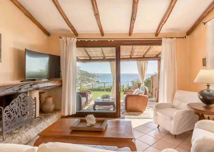 Luna Bay Retreat Con Vista Sulla Baia Di Porto Luna A 2 Km Da Hébergement de vacances *