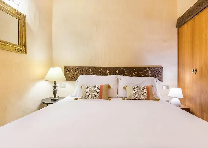 Luna Bay Retreat Con Vista Sulla Baia Di Porto Luna A 2 Km Da Будинок відпочинку Віллазімьюс